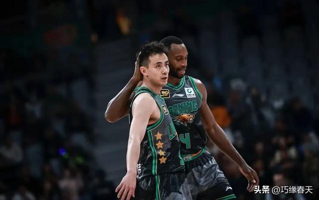 星空体育中国风云突变广厦男篮赛前篮板制胜浓眉哥关键时刻悬念迭起，今晚拜仁慕尼黑调整名单以备法国杯瞬间刷屏的简单介绍