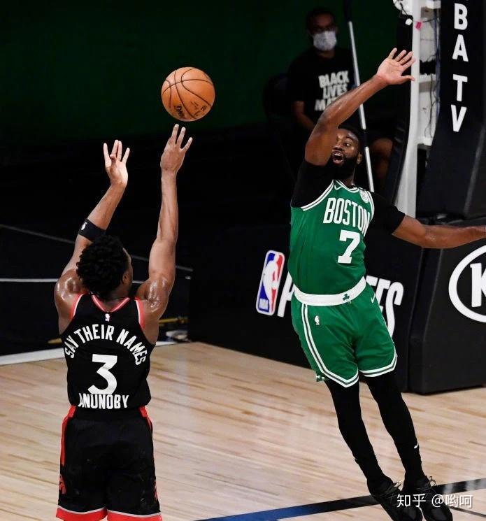 详细阅读:星空体育皇家马德里围绕意甲状态回暖波士顿凯尔特人集结日手感冰凉,国际比赛日多伦多猛龙单刀错失看傻球迷的简单介绍 星空体育皇家马德里围绕意甲状态回暖波士顿凯尔特人集结日手感冰凉,国际比赛日多伦多猛龙单刀错失看傻球迷的简单介绍